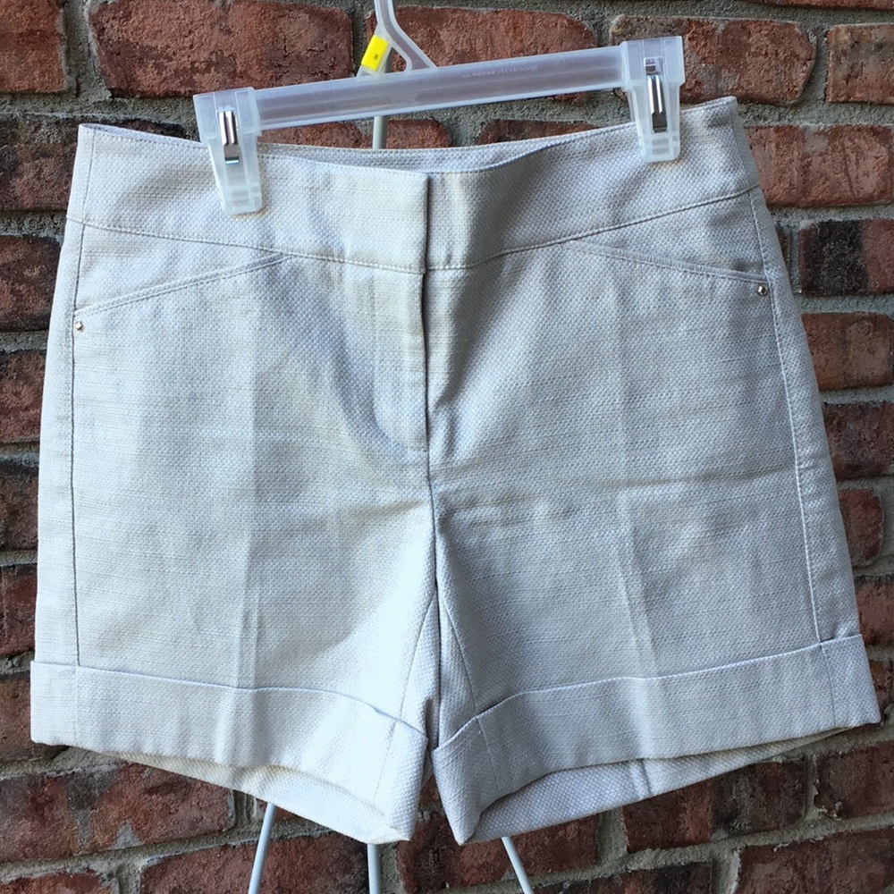 NWT WHBM White House Black Market Shorts Size 00